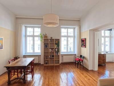 Wohnung kaufen in 1090 Wien