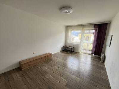 Wohnung mit Balkon mieten in 8740 Zeltweg (Bild 2)
