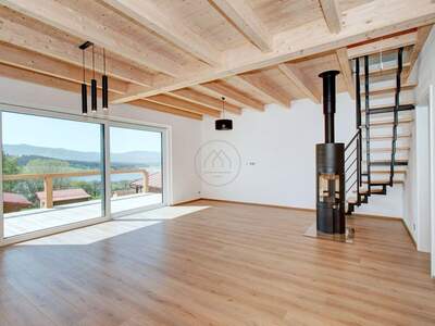 Haus mit Garten kaufen in 38226 Horní Planá (Bild 3)