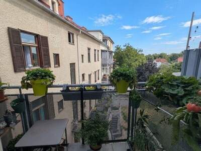 Altbauwohnung mit Balkon kaufen in 8045 Graz (Bild 1)