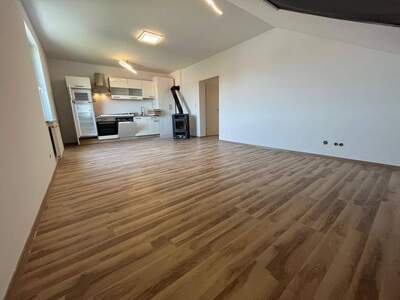 Wohnung mieten in 2221 Groß