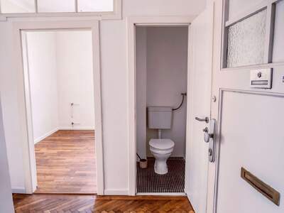 Altbauwohnung mit Balkon kaufen in 1170 Wien (Bild 5)