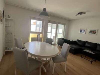 Altbauwohnung mit Balkon mieten in 1016 Wien (Bild 5)