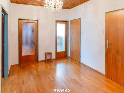 Wohnung mit Balkon kaufen in 3500 Krems (Bild 2)