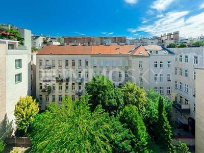 Dachgeschosswohnung kaufen in 1020 Wien