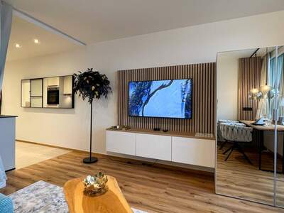 Altbauwohnung mit Balkon mieten in 5020 Salzburg (Bild 4)