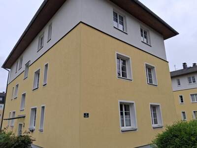 Wohnung mit Balkon kaufen in 4910 Ried (Bild 2)