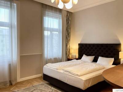 Altbauwohnung mit Balkon kaufen in 1150 Wien (Bild 2)