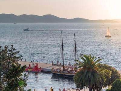 Wohnung mit Balkon kaufen in 23000 Zadar (Bild 3)