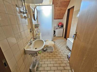 Altbauwohnung mit Balkon kaufen in 8700 Leoben (Bild 4)