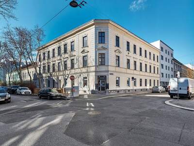 Altbauwohnung kaufen in 1210 Wien (Bild 2)