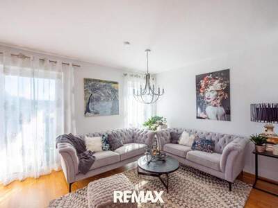 Wohnung kaufen in 4663 Laakirchen