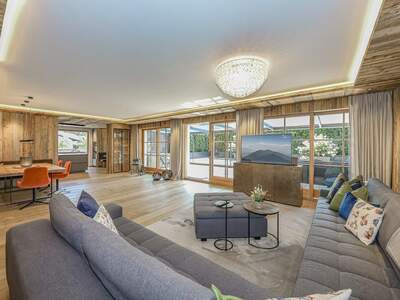 Terrassenwohnung kaufen in 6370 Kitzbühel (Bild 2)