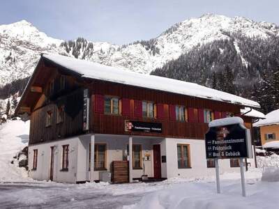 Gewerbeobjekt kaufen in 6752 Wald