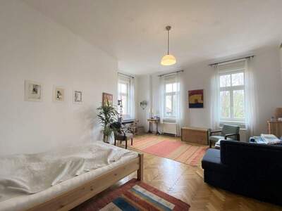 Altbauwohnung mit Balkon mieten in 8010 Graz (Bild 4)