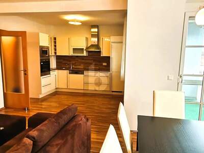 Etagenwohnung kaufen in 7064 Oslip