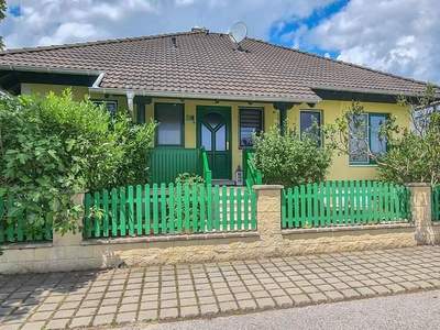 Haus kaufen in 2722 Weikersdorf