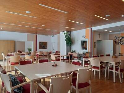 Terrassenwohnung mieten in 2754 Waldegg (Bild 2)