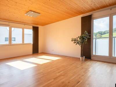 Wohnung mit Balkon mieten in 4221 Steyregg (Bild 1)