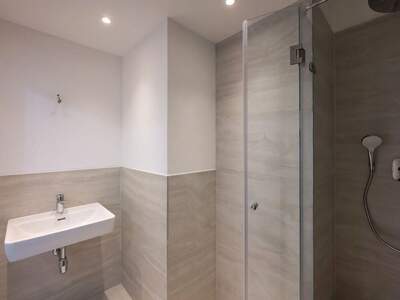 Altbauwohnung mit Balkon kaufen in 1050 Wien (Bild 5)