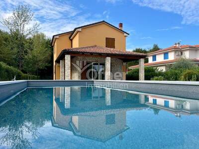 Haus kaufen in 51514 Dobrinj (Bild 1)