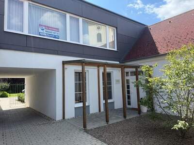 Gewerbeobjekt mieten in 7111 Parndorf