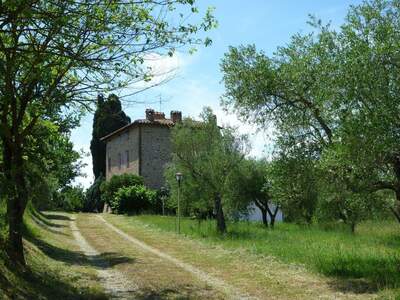 Haus mit Garten kaufen in 6064 Panicale (Bild 3)
