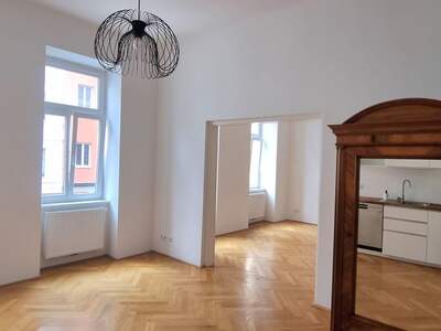 Altbauwohnung kaufen in 1050 Wien (Bild 3)