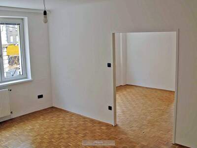 Wohnung kaufen in 1070 Wien