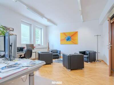 Gewerbeobjekt kaufen in 8041 Graz