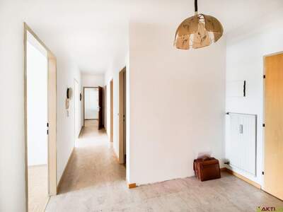 Wohnung mit Balkon kaufen in 9020 Klagenfurt (Bild 2)