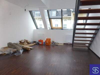 Altbauwohnung mit Balkon mieten in 1070 Wien (Bild 3)