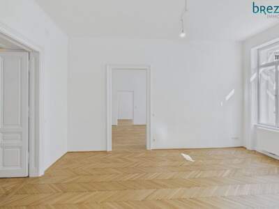 Altbauwohnung mit Balkon mieten in 1030 Wien (Bild 2)