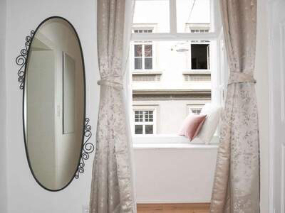 Altbauwohnung mieten in 8010 Graz (Bild 1)