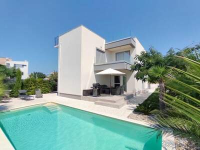 Haus kaufen in 23233 Privlaka (Bild 1)