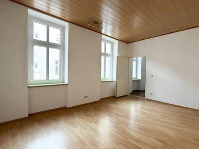 Altbauwohnung kaufen in 1100 Wien (Bild 1)