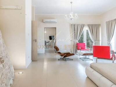 Haus mit Garten kaufen in 74015 Martina Franca (Bild 2)