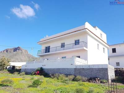 Haus mit Garten kaufen in 38627 Las Rosas del Guanche