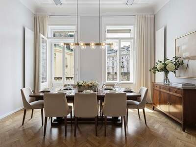 Altbauwohnung kaufen in 1040 Wien (Bild 2)