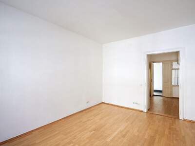 Altbauwohnung kaufen in 1030 Wien (Bild 2)