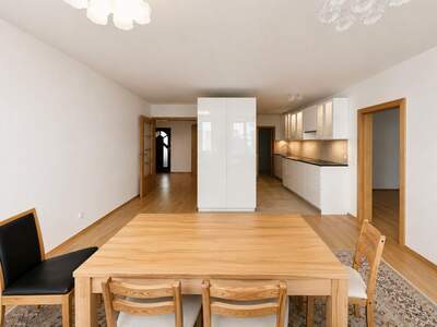 Altbauwohnung kaufen in 1020 Wien (Bild 1)