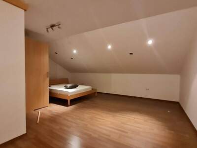 Gewerbeobjekt mieten in 4871 Frankenburg