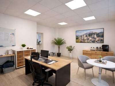 Halle / Lager / Produktion mieten in 5101 Bergheim