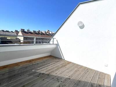 Altbauwohnung kaufen in 1150 Wien (Bild 2)