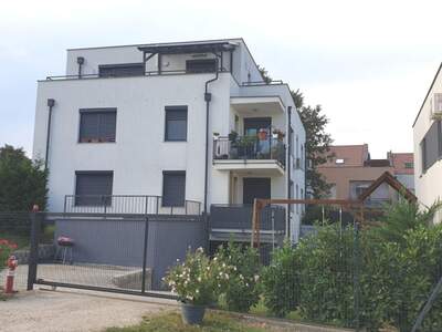 Wohnung mit Balkon kaufen in 9400 Sopron