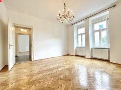 Altbauwohnung mit Balkon kaufen in 8020 Graz (Bild 2)