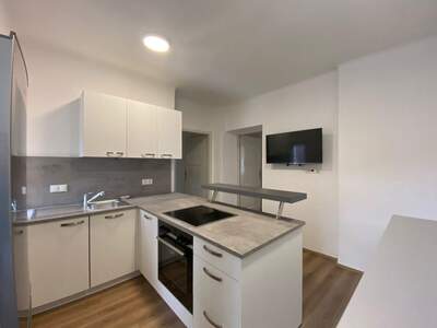 Altbauwohnung kaufen in 5020 Salzburg (Bild 2)