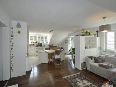 Wohnung mit Balkon mieten in 3021 Pressbaum