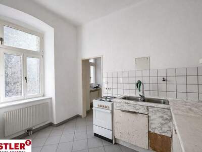 Altbauwohnung kaufen in 1170 Wien (Bild 2)