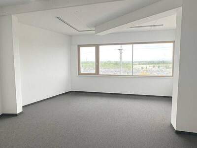 Gewerbeobjekt mieten in 2232 Deutsch